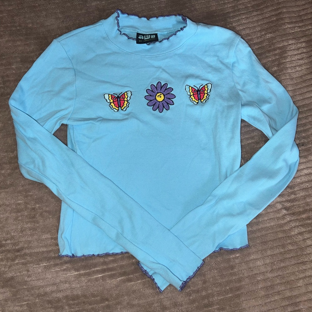 Blue and Purple Crop Top with Butterfly and Flower Motifs